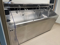 Skytron Triple Stainless Scrub Sink